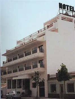 Hotel El Paraiso Caleta De Velez 2*,